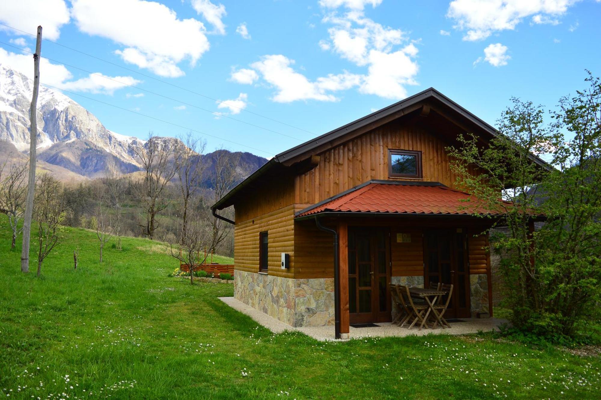 Sleeping With The Bees Kozjak Kobarid Exterior foto