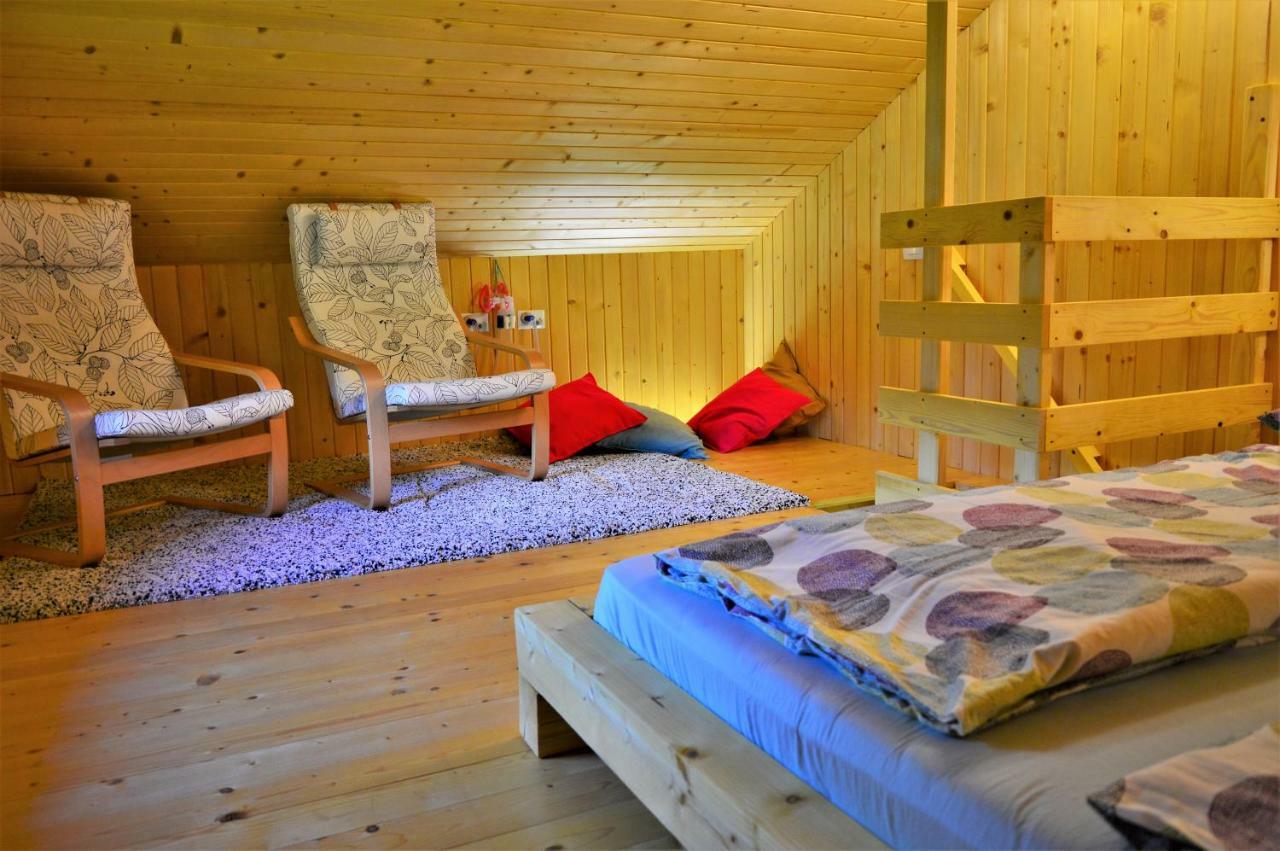 Sleeping With The Bees Kozjak Kobarid Exterior foto